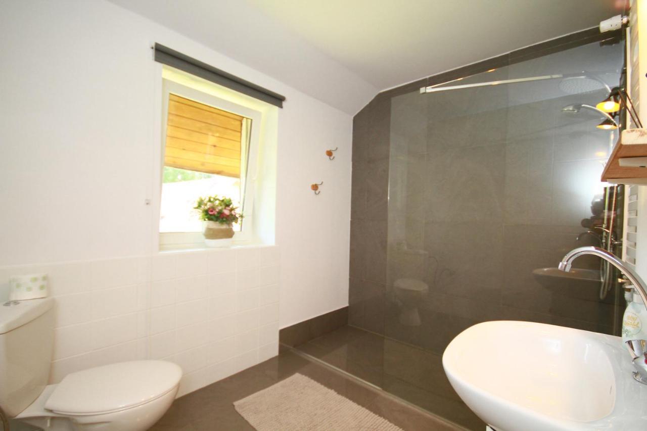 Bed & Breakfast Bialowieska Lesniczowka 